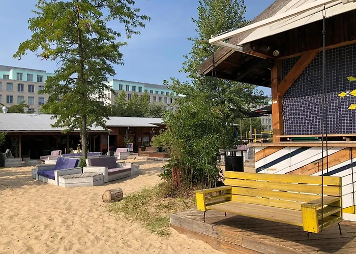 柏林米特俱乐部小屋酒店 2* 柏林