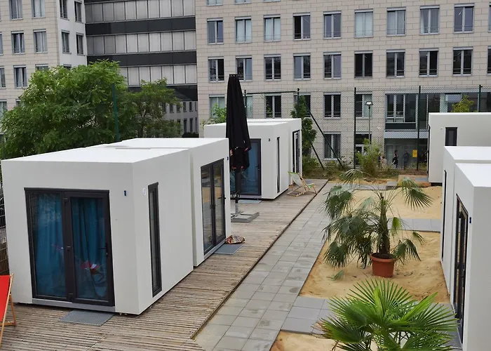 柏林米特俱乐部小屋酒店